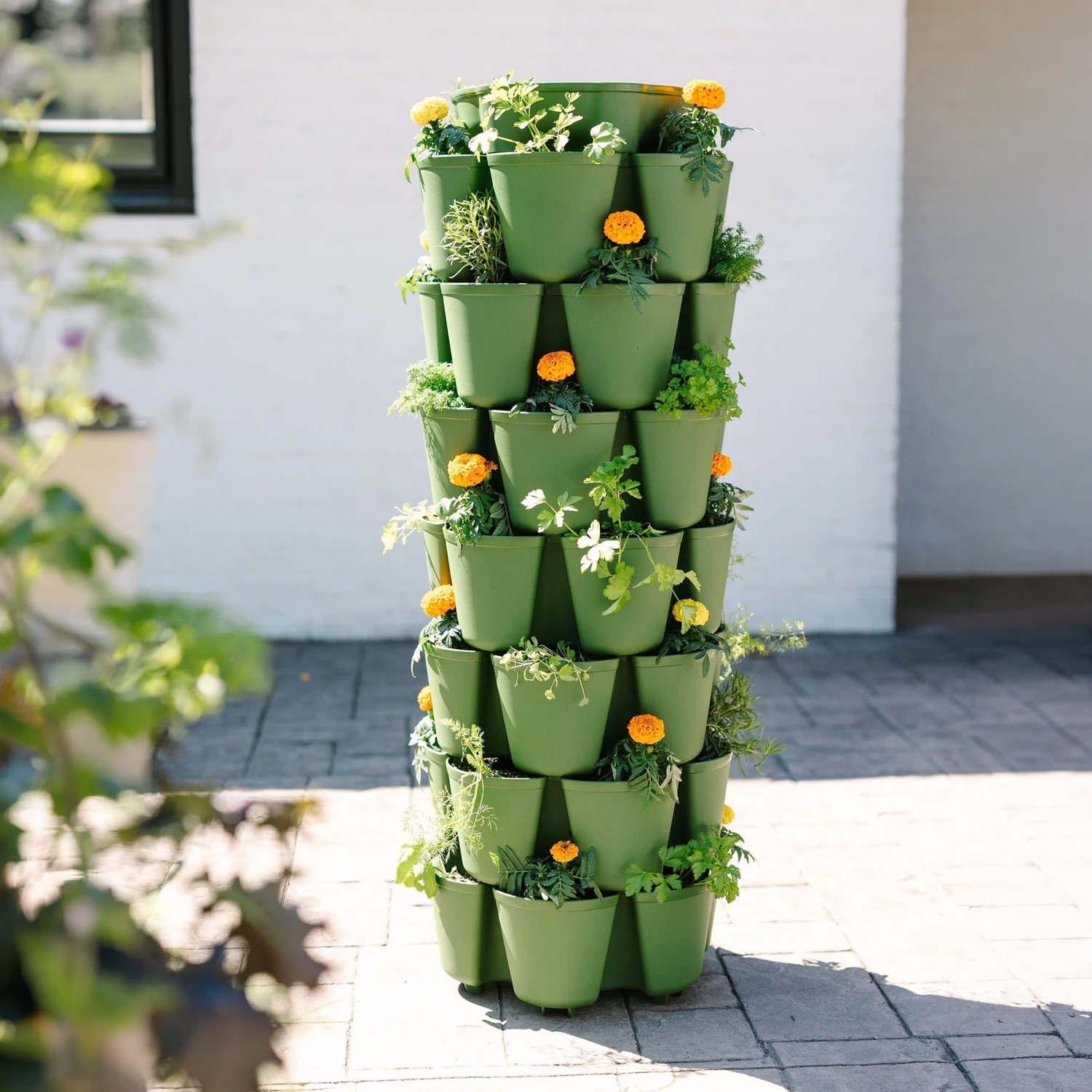 7 Tier GreenStalk Garden Leaf Vertical Planter - Basic Texture