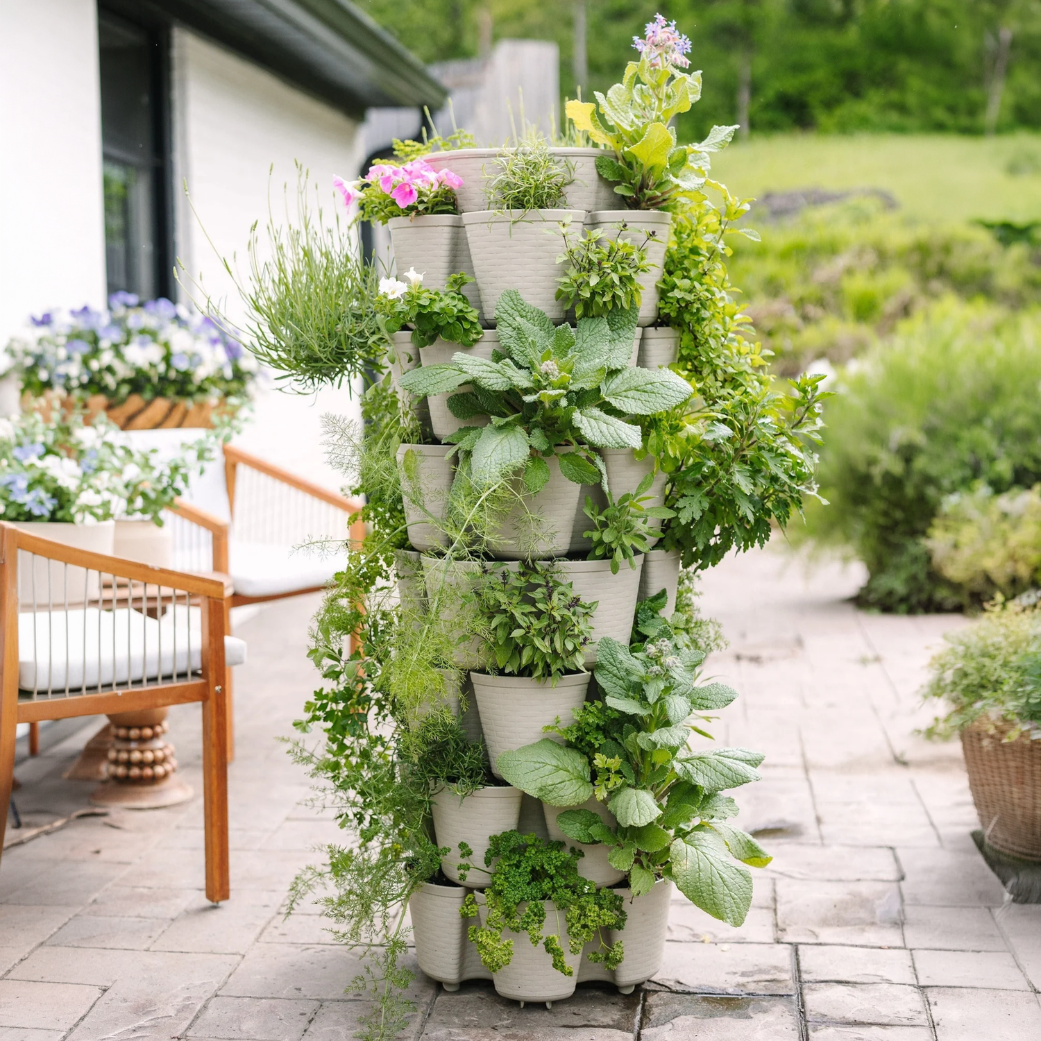 7 Tier GreenStalk Garden Leaf Vertical Planter - Basket Weave Texture