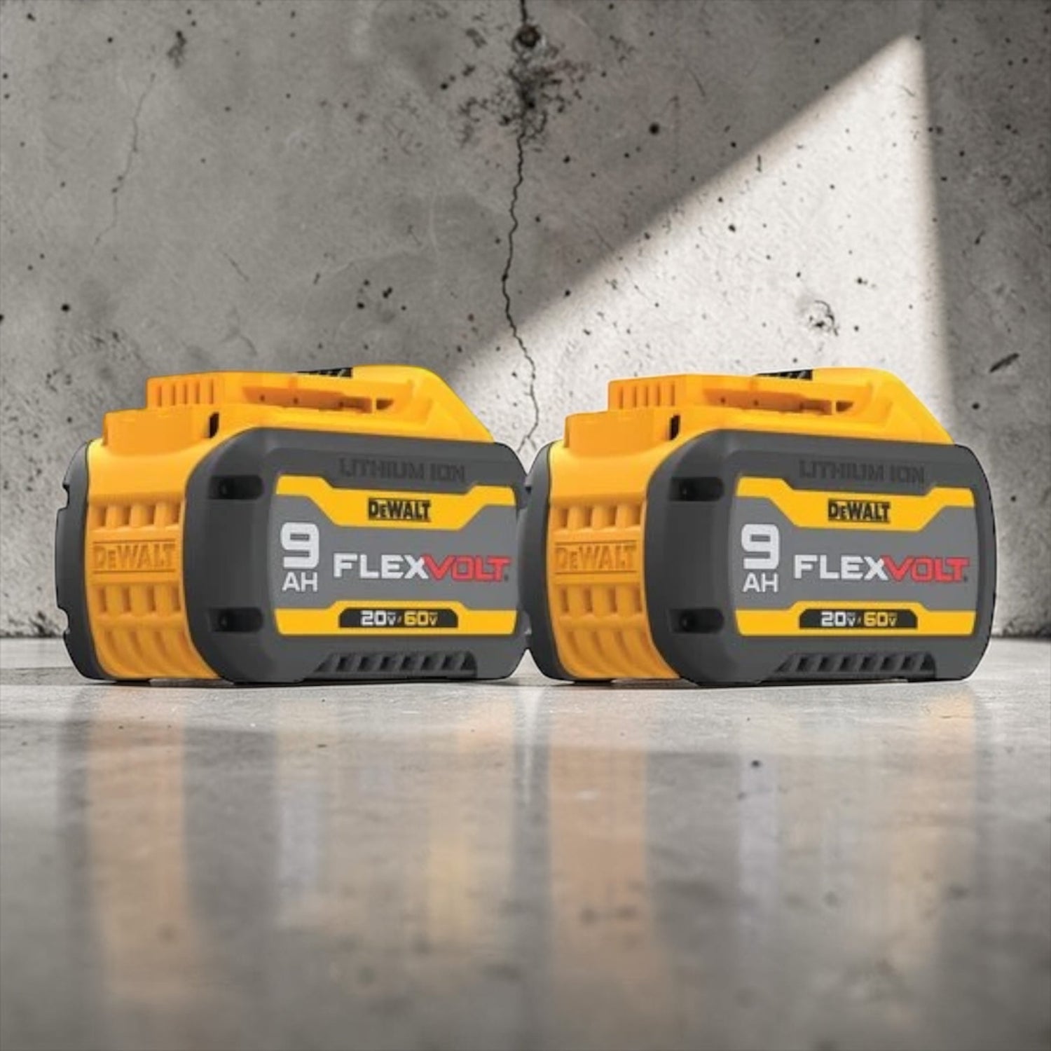 DEWALT DCB609 FLEXVOLT® 20-Volt/60-Volt MAX Lithium-Ion 9.0Ah Battery (2 pk.)